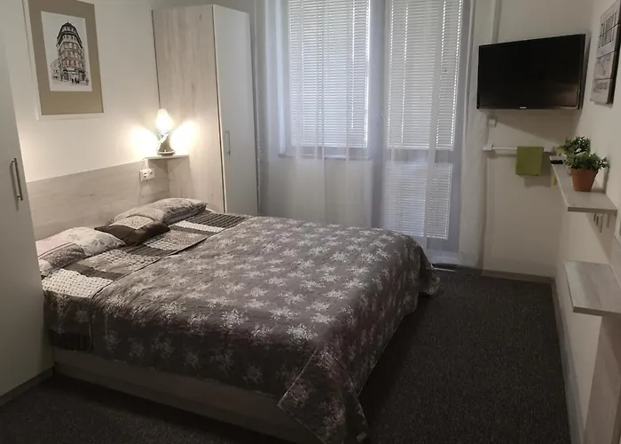 Apartment Seagarden 19 *